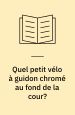 Quel pétit vélo à guidon chromé au fond de la cour